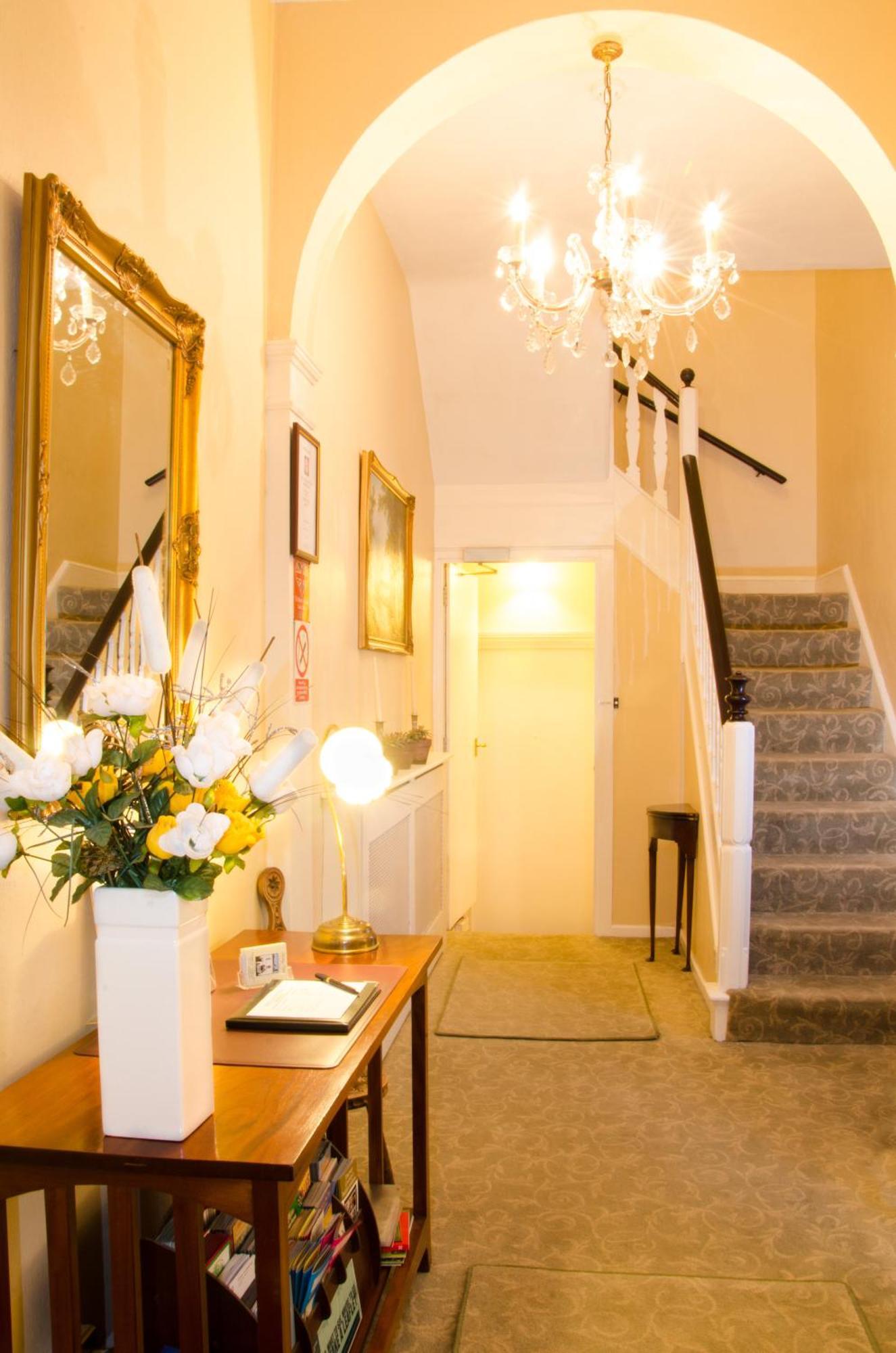 Hedley Villa Guest House Leamington Spa Exteriör bild